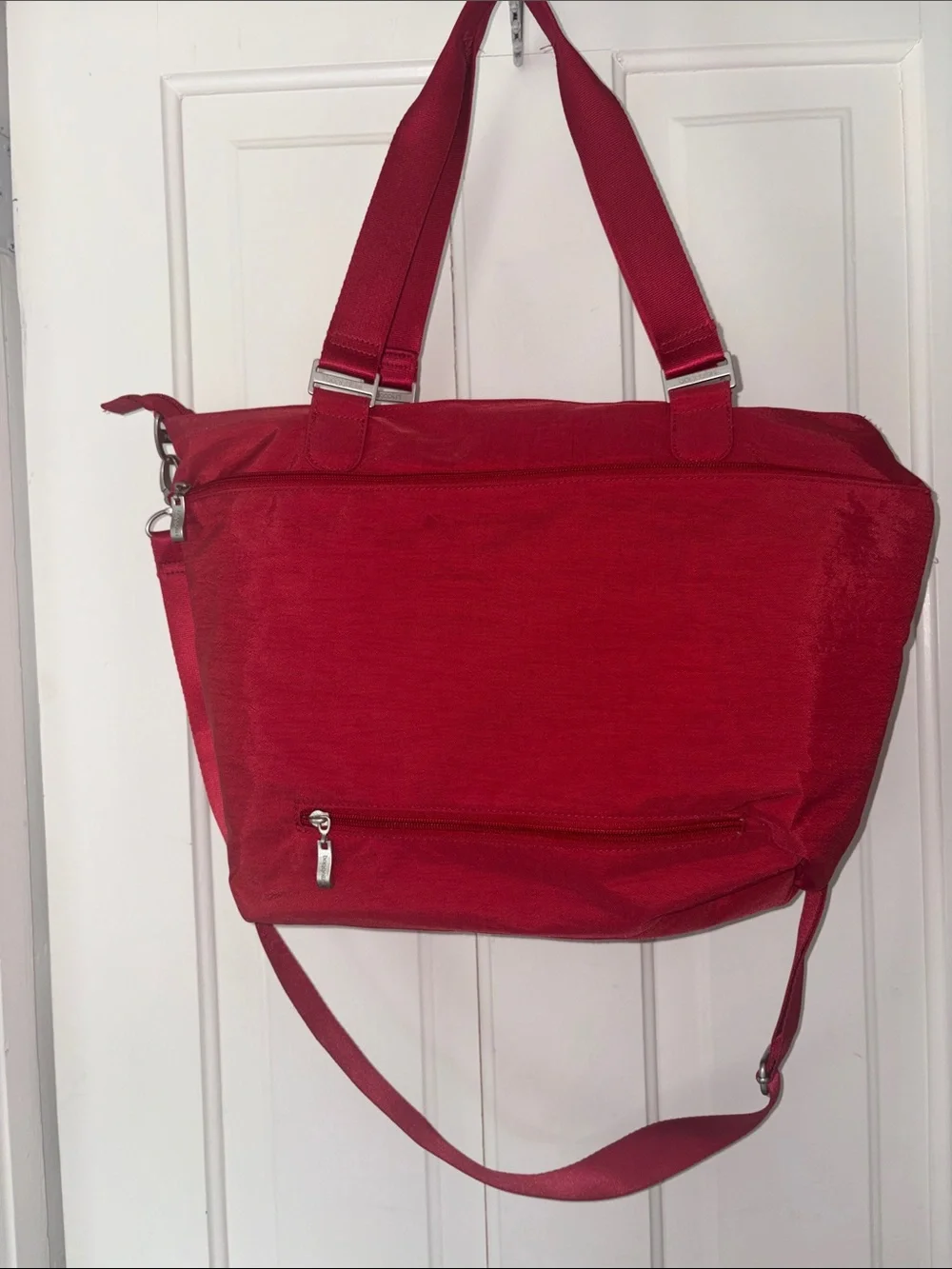 Baggallini lightweight nylon